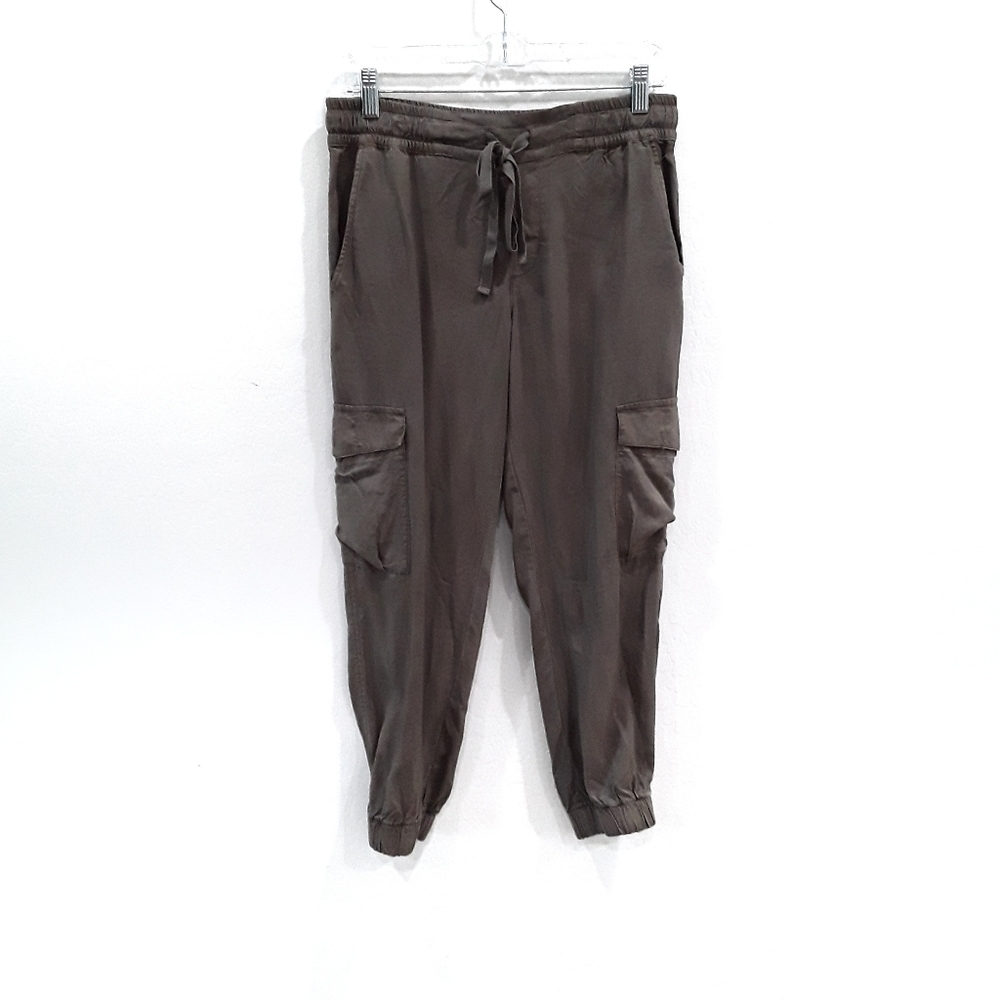 💜 Cloth & Stone NWOT Anthropologie Green Joggers